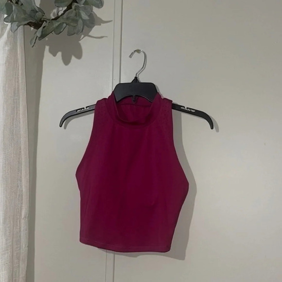 ALL in Motion Built In Bra Pink Tank Top - Picture 4 of 9